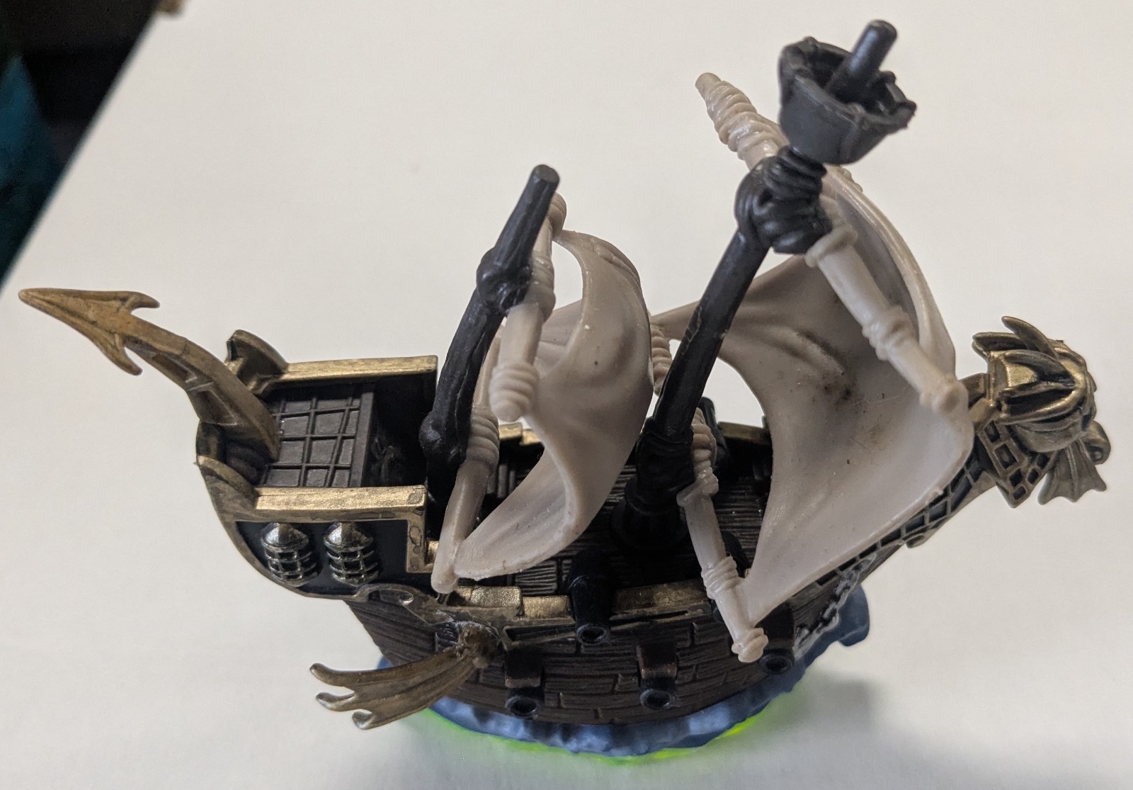 Skylanders Figures Lot of 15 Spyro’s Adventure & Giants, Free Shipping!