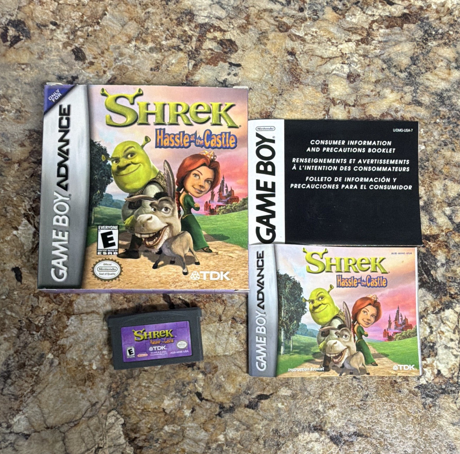 TDK Shrek: Hassle at the Castle (GBA) Manual Included NTSC-U/C E 2002