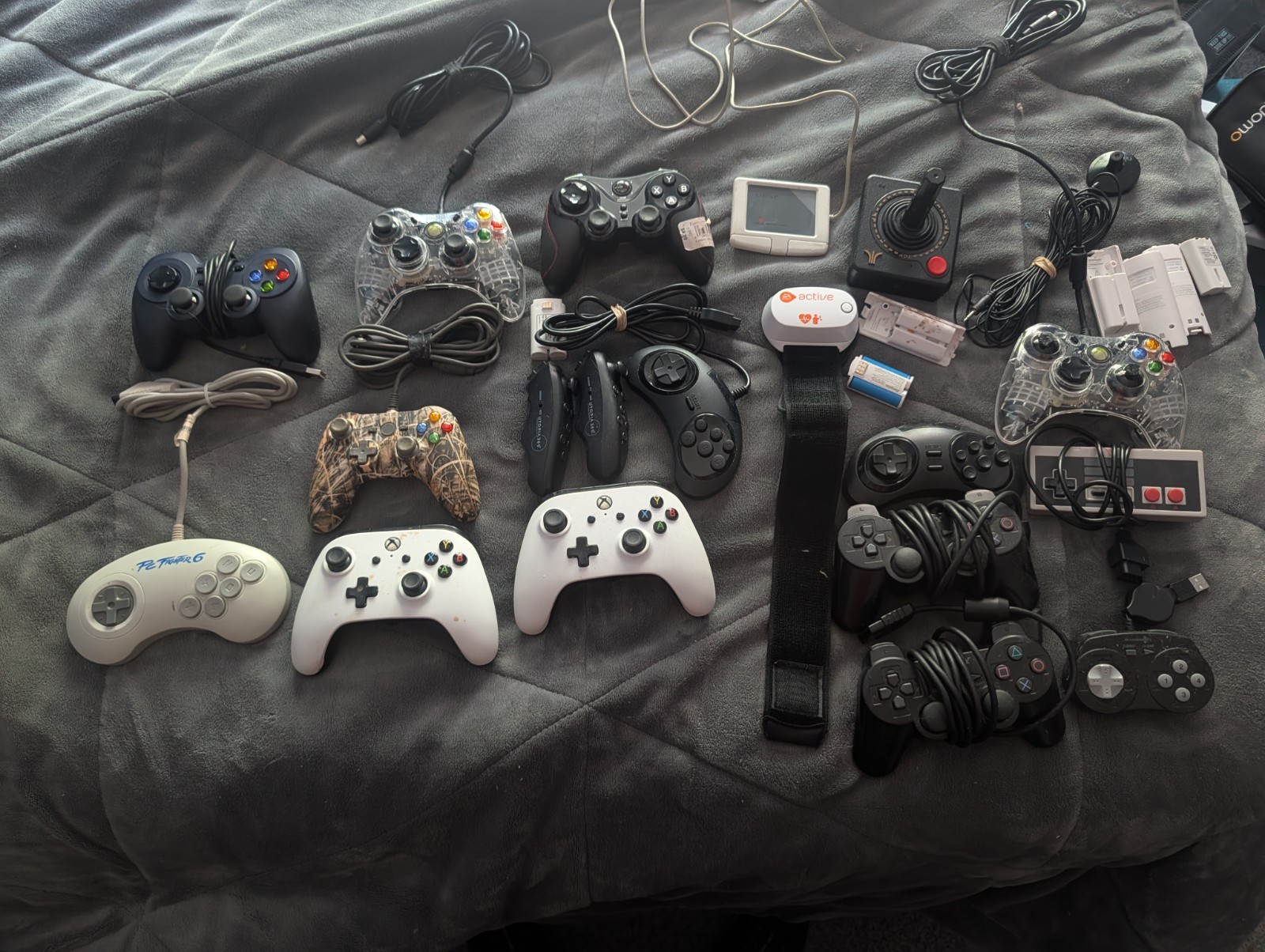 Lot of 20 Untested Video Game Controllers Nintendo, Sony, Microsoft, others too!