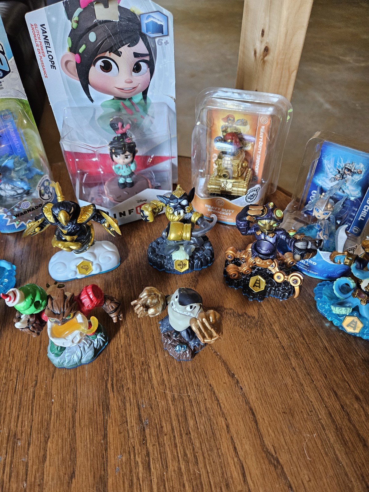 Skylanders Swap-Force NIB Lot With Extras See Description