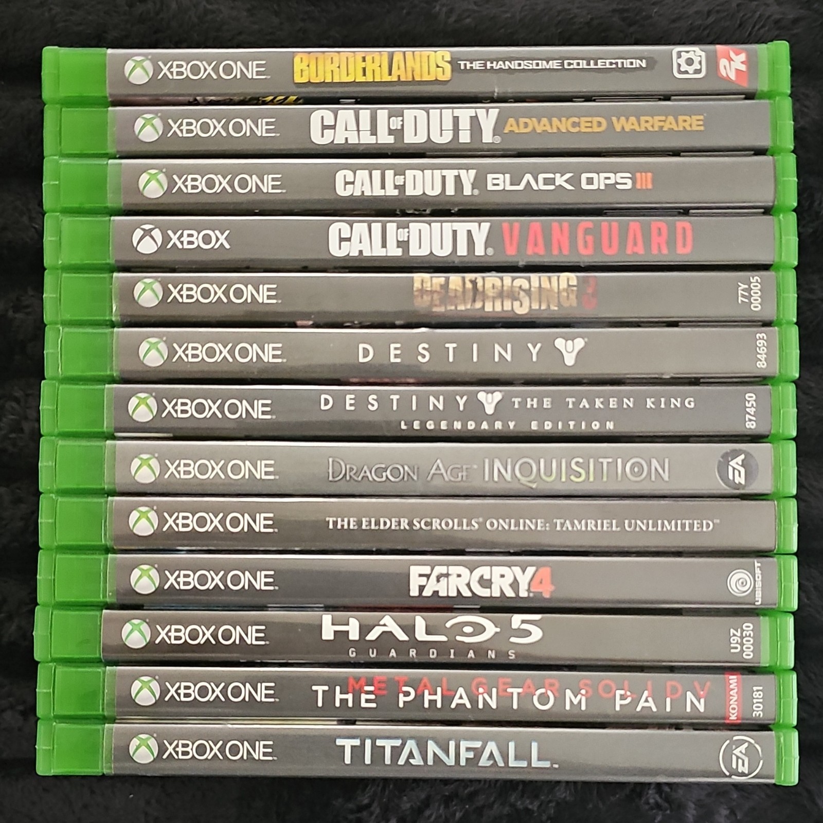Xbox One Game Bundle: Borderlands, Halo 5, MGSV: The Phantom Pain and more!