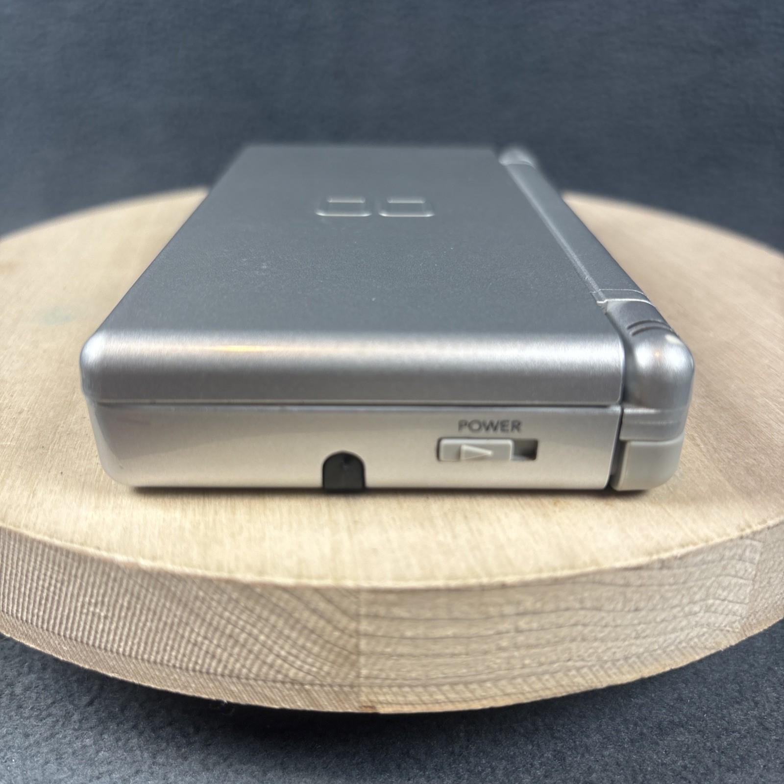 Nintendo DS Lite Silver Console USG-001 w/ Charger & Game – Working, with Defect