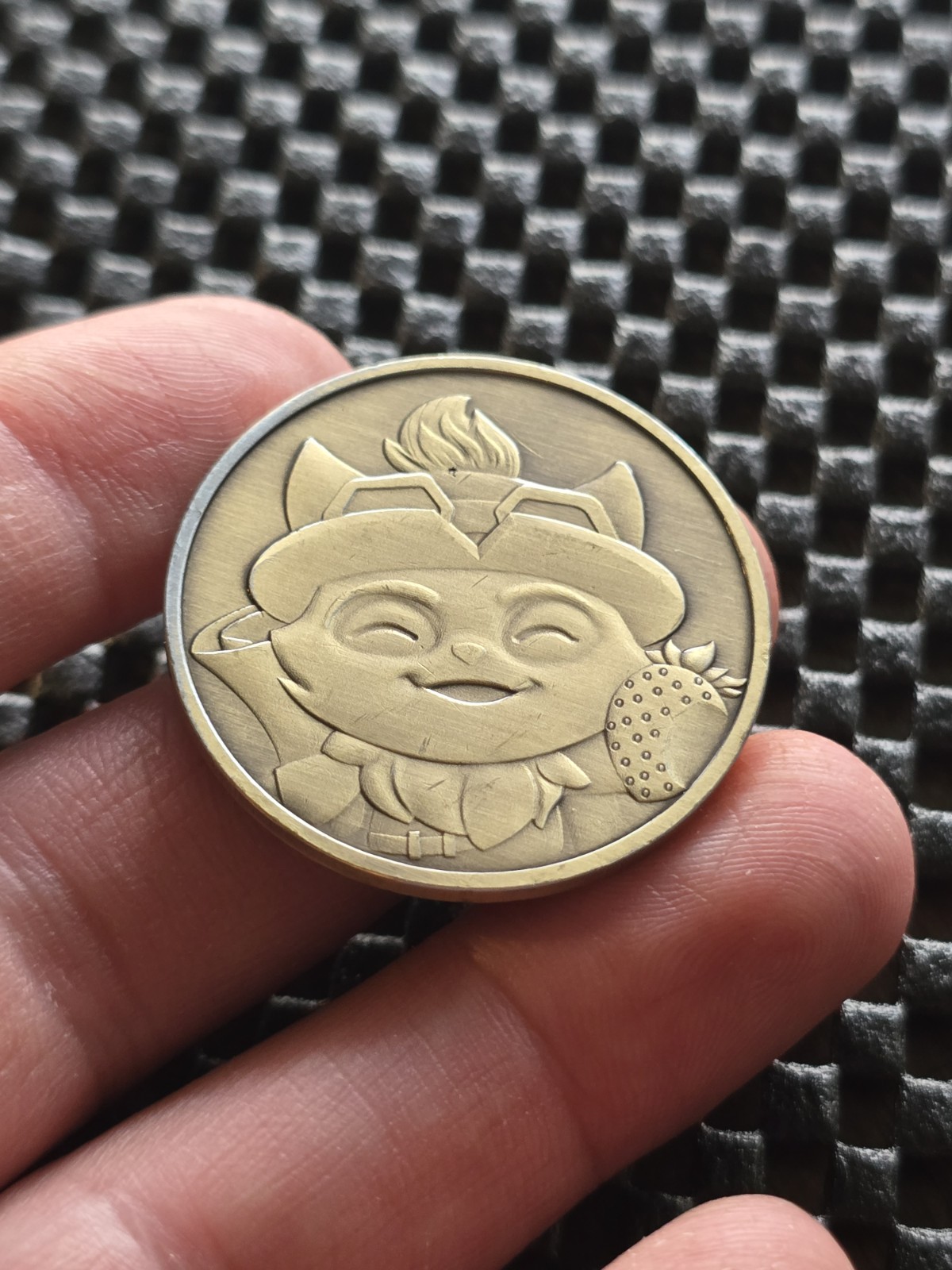League Of Legends X Momchilovtsi Coin Album Set Riot Games Rare Promo China LOL