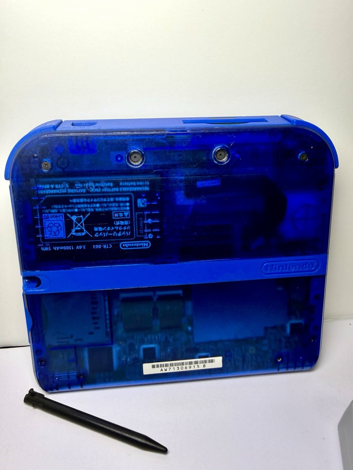 Crystal Blue Nintendo 2DS Handheld Console w/ Charger (2014 Toys R Us Exclusive)
