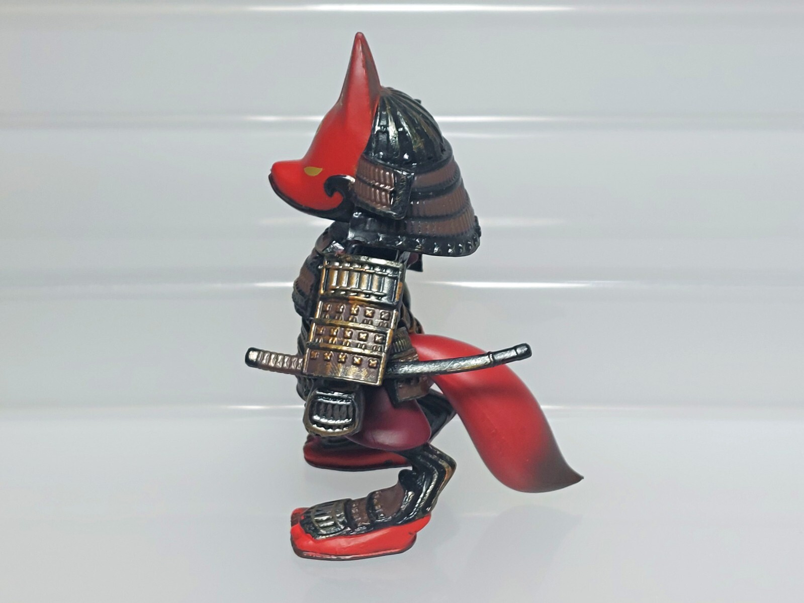 Fox Warrior II Beastman x Armor Kitsune (Red Armored) Figure SO-TA W04 3.2in