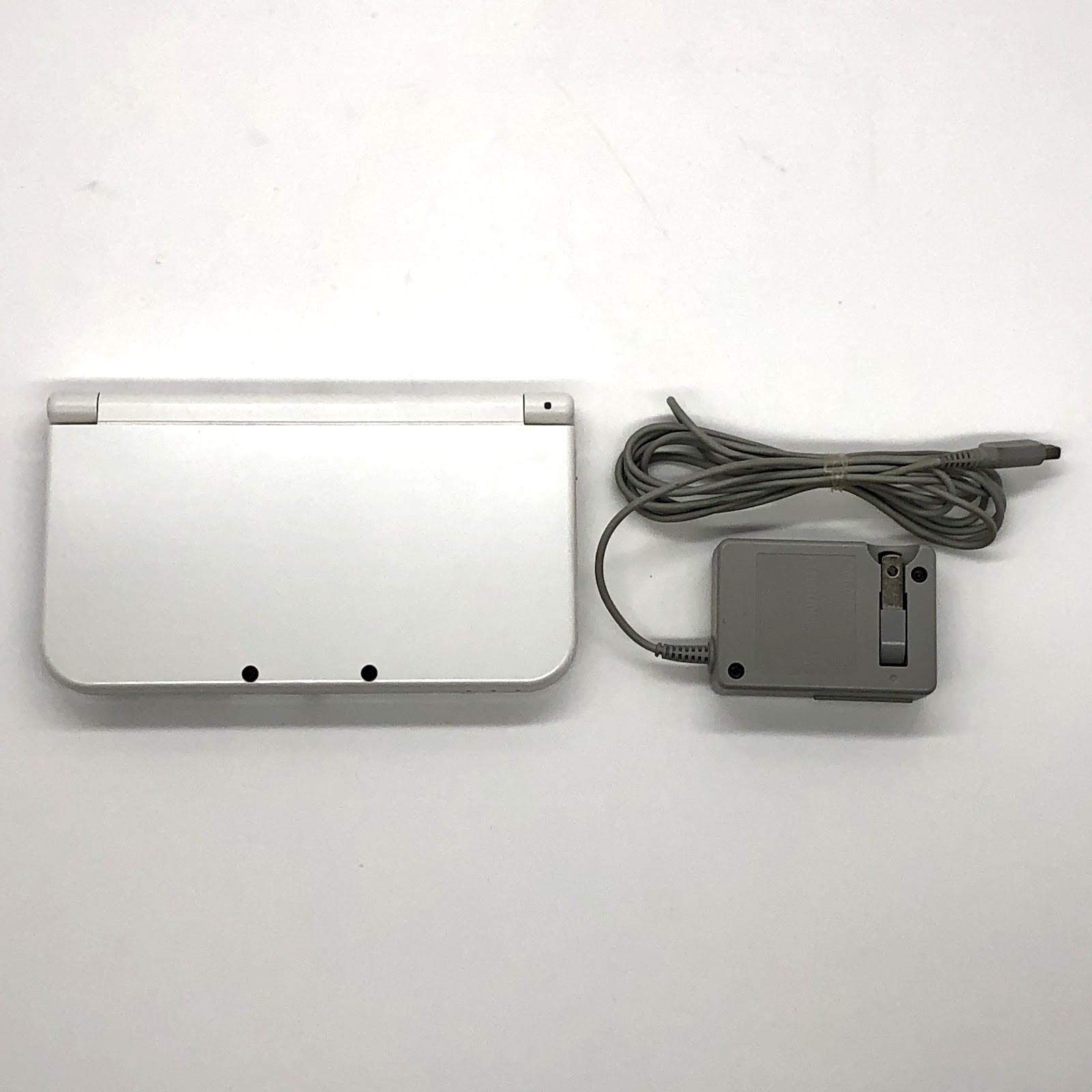 New Nintendo 3DS LL XL Console Dual IPS Pearl White w/ Charger, Box Mint