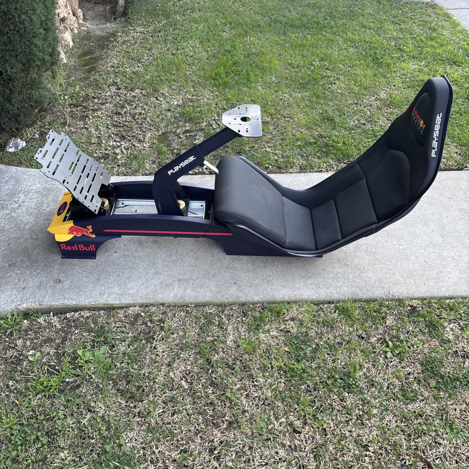 PlaySeat Red Bull Racing Pro F1 Formula Simulator Gaming Driving Chair w/ Manual