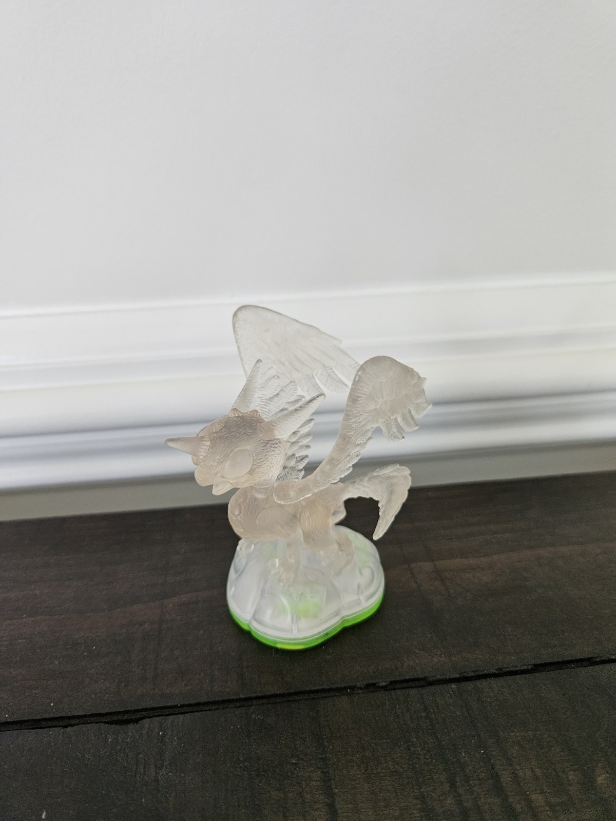 Skylanders Spyros Adventure Crystal Clear Whirl Wind Variant