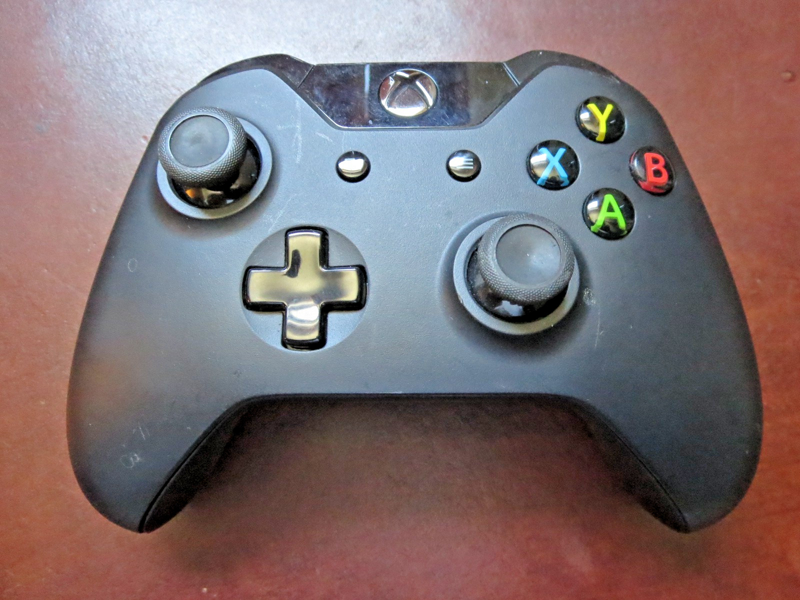 Official Microsoft Xbox One Wireless Controller 1537, Black w/ Rechargeable batt