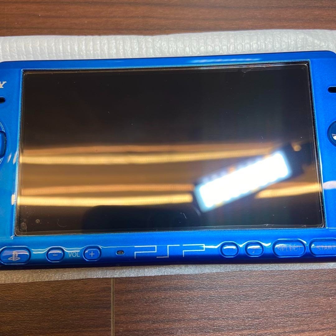 PSP 3000 console, Vibrant Blue 4199 From Japan