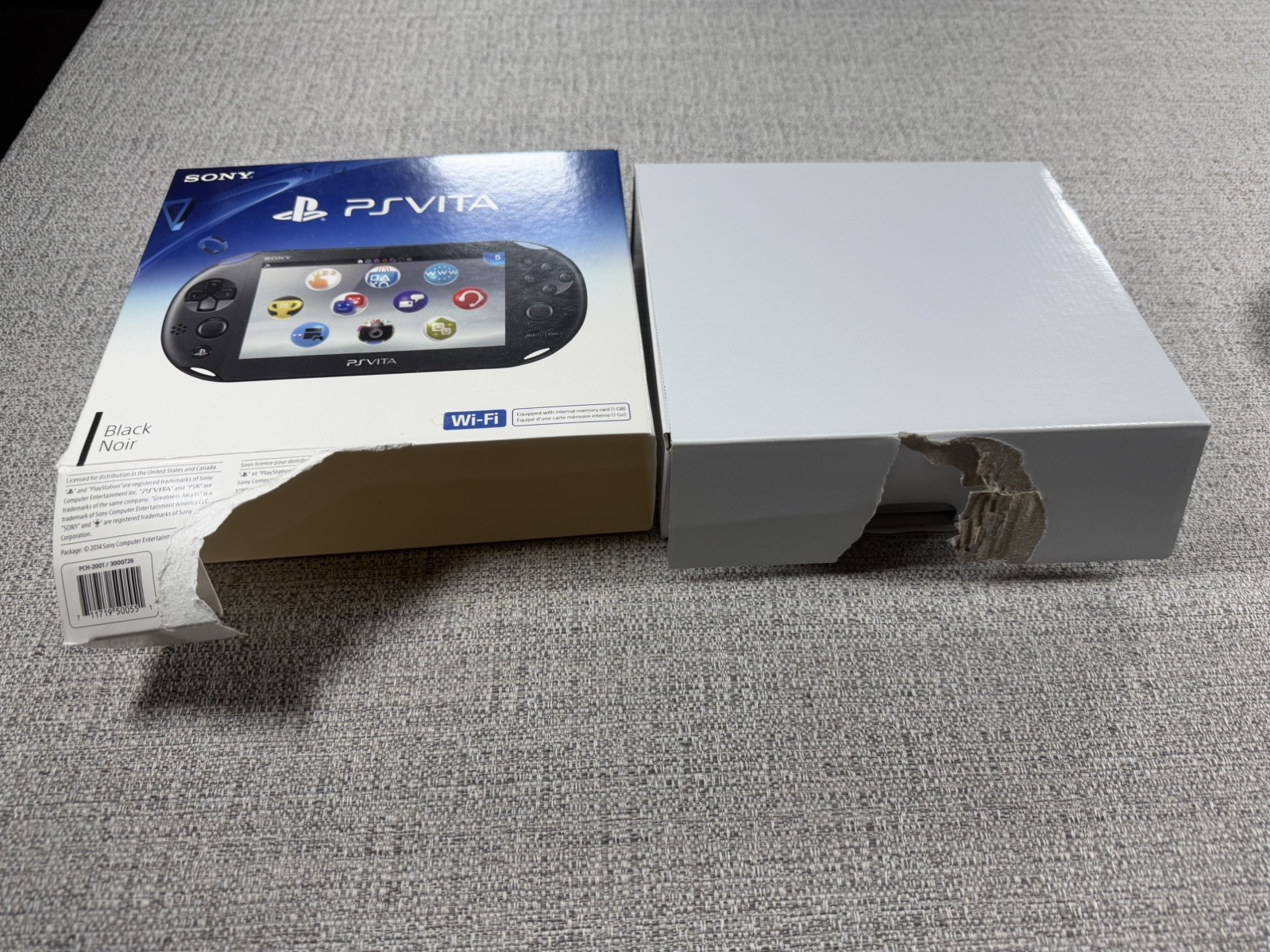 Sony PlayStation Vita PCH-2001 8GB Memory Card, Blue Case & Call of Duty