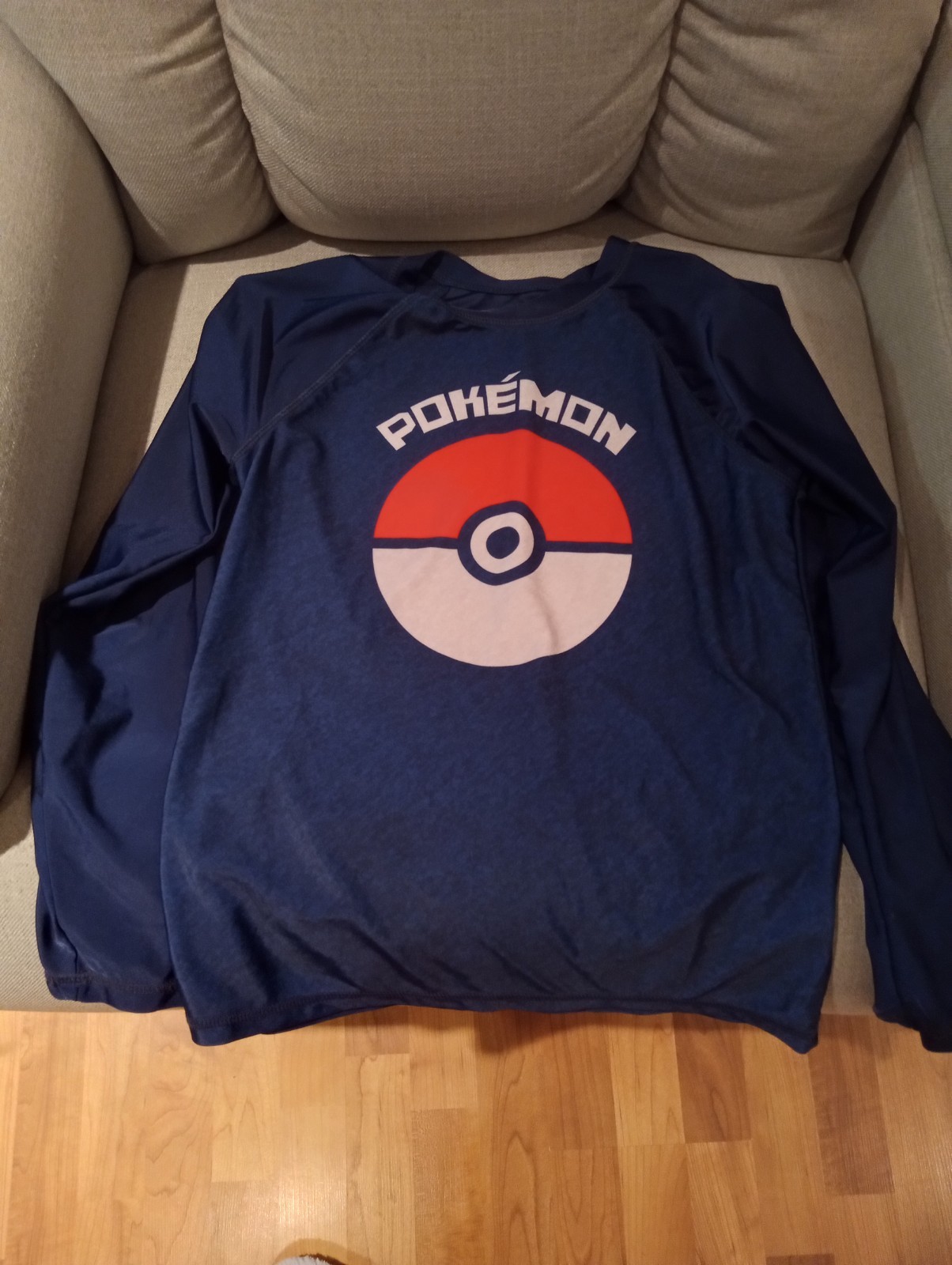 Pokemon Poke Ball Long Sleeves 14 16 Rash Guard Swim Shirt Boys Girls Unisex