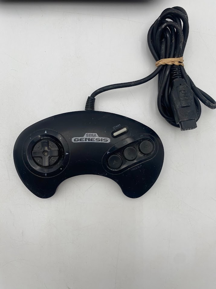Sega Genesis Model MK1631 OEM Console with Controller No Power Or AV Cable