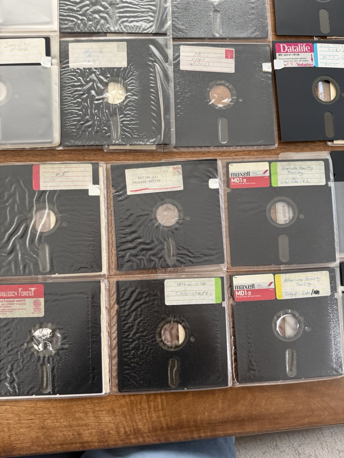 Vintage Atari 800 5.25″ Floppy Disk Lot of Over 100 Video Games, 109 Total Disks
