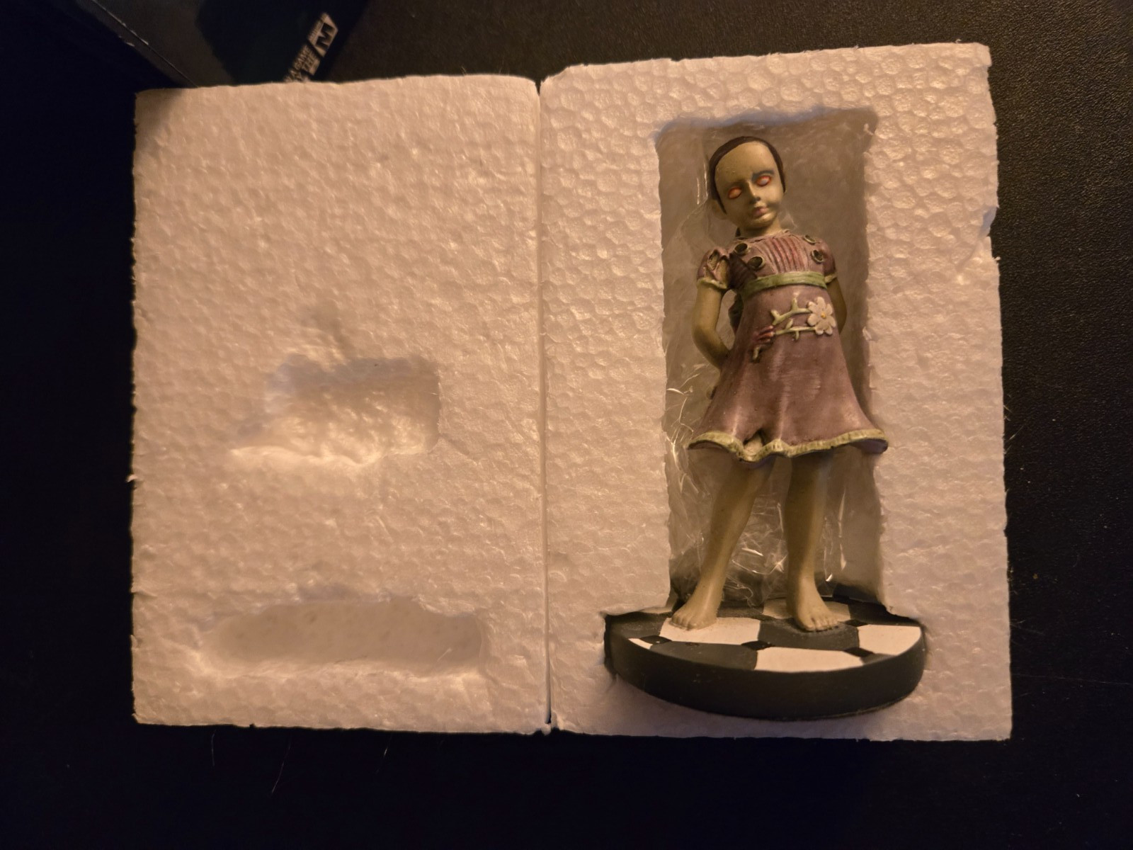 E3 Bioshock Little Sister Figurine NEW in box 2K Games Mini Statue Figure 3.25″