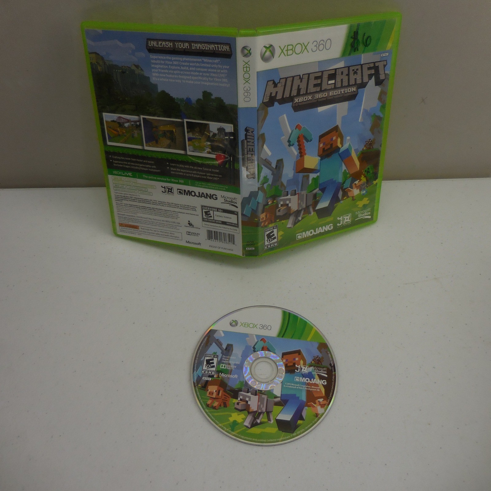 Minecraft Xbox 360 Edition Microsoft Mojang Sandbox Video Game Disc & Case