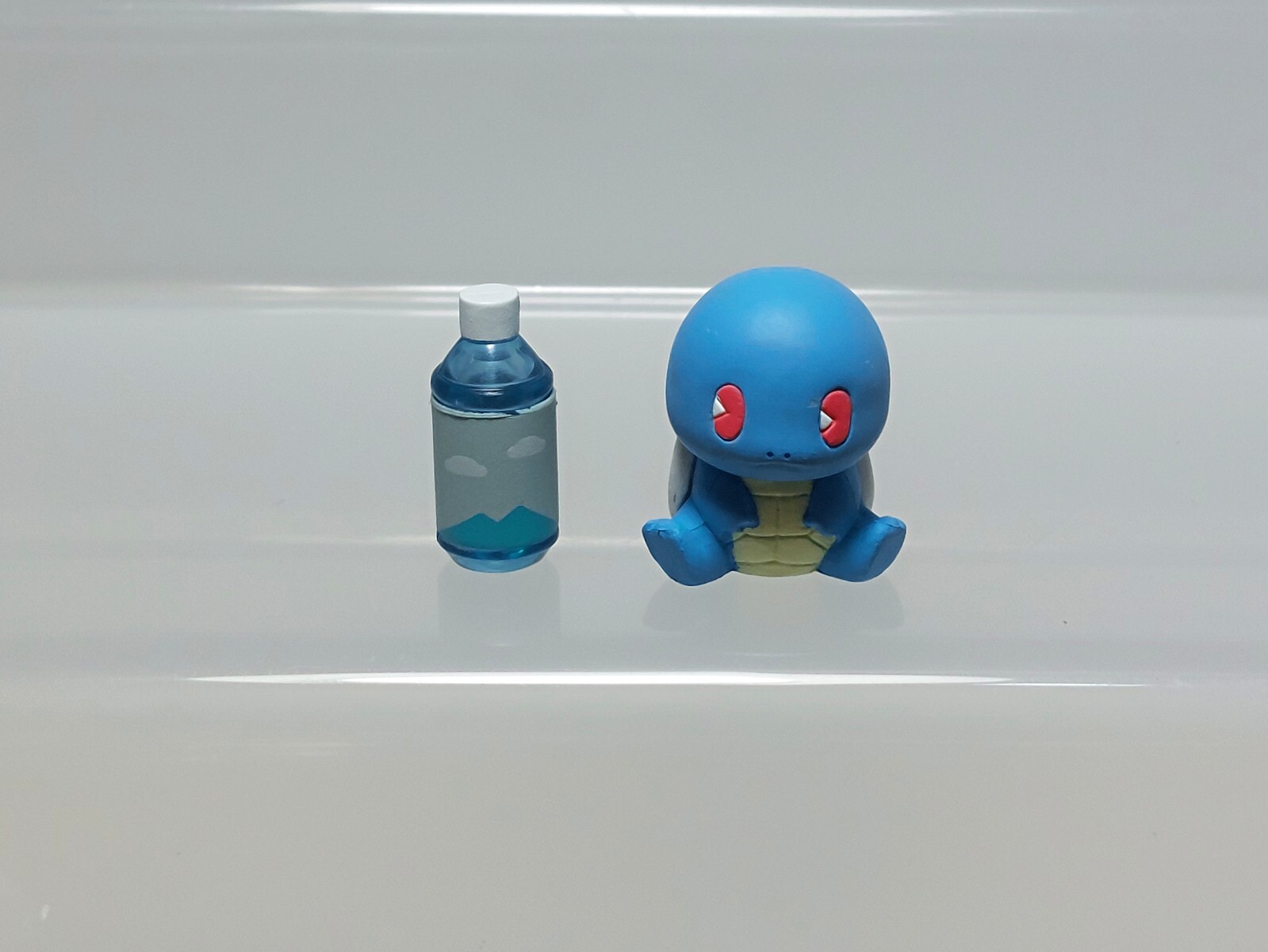 Pokemon Center Japan 2019 Figure Collection Oishii Mizu Squirtle R08 0.8in