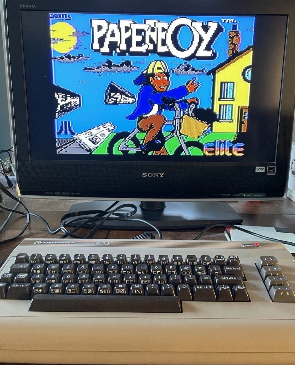 RARE Vintage Original Commodore 64 Console & 1541 Disk Drive Pristine Condition