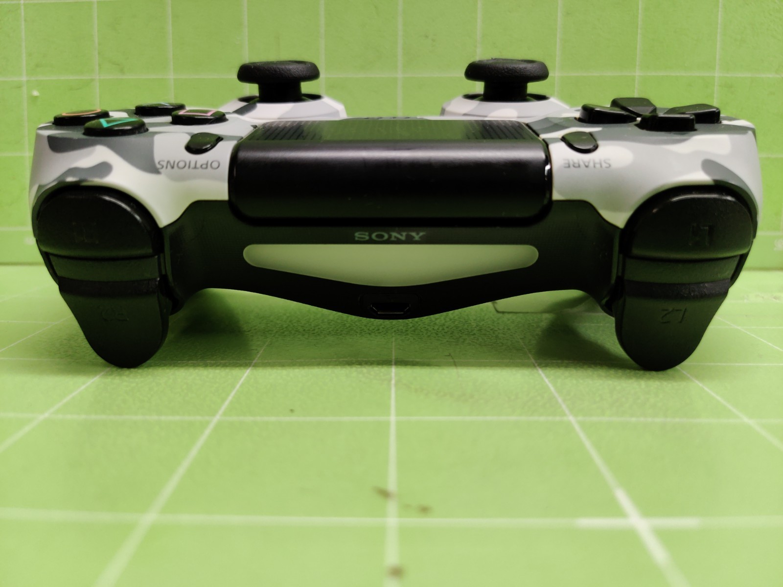 Sony Playstation 4 500GB-CUH-1215A Bundle +7 Games -TESTED-WORKING-