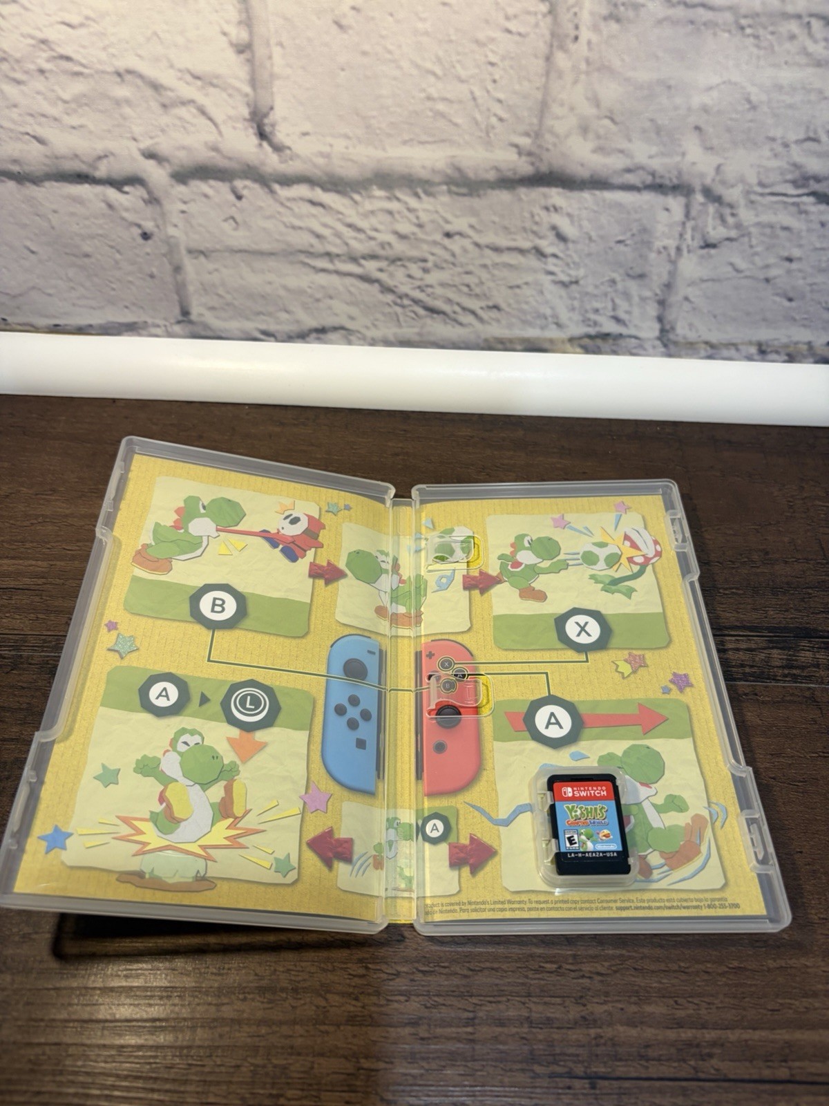 Nintendo Switch Yoshi’s Crafted World