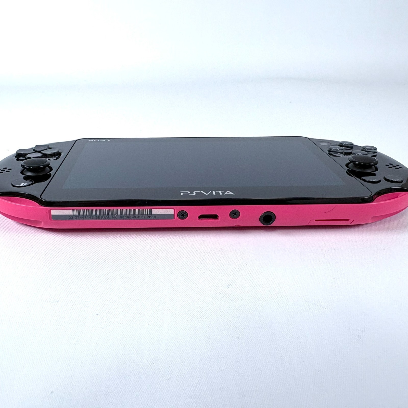 Sony PlayStation Vita PS Vita PCH-2000 ZA15 1GB Handheld System – Pink/Black