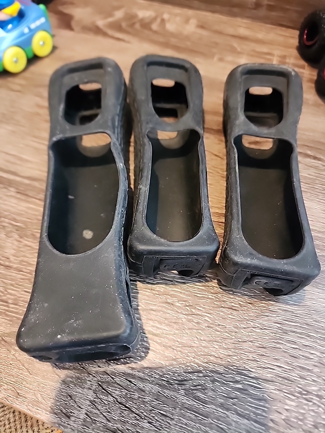 Set 3 Nintendo Wii OEM Black Remote Rubber Silicone Gel Cover Sleeve (RVL-022)