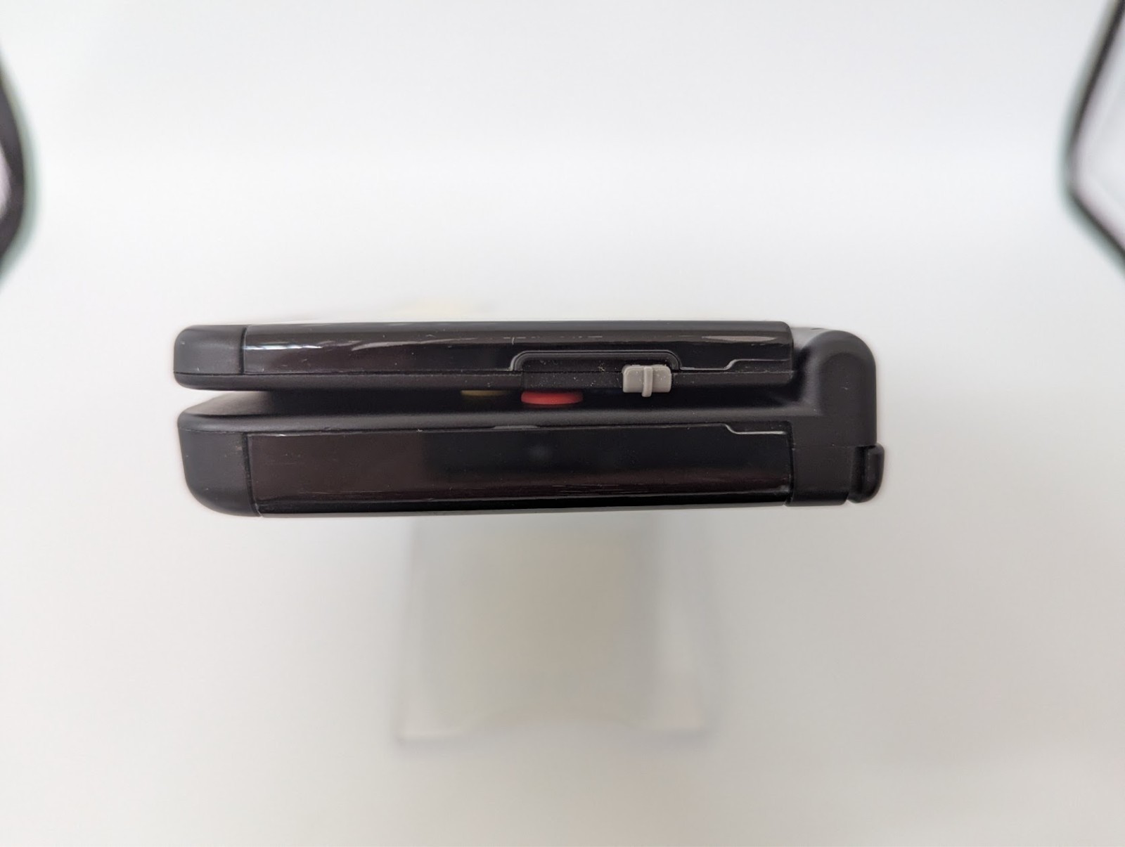 B522 Nintendo new 3DS console Black Japan w/pen plate adapter