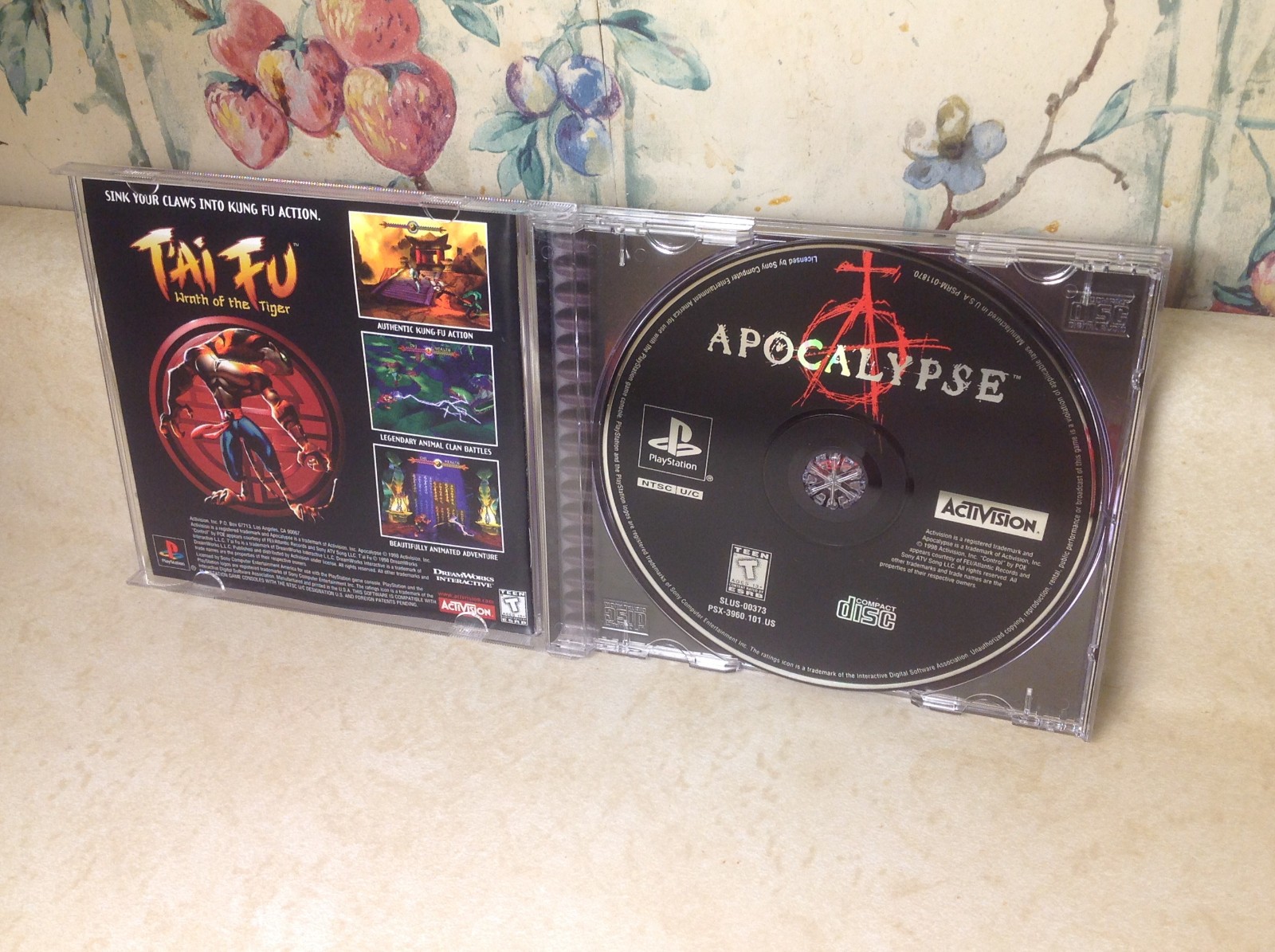 Sony Playstation 1 APOCALYPSE Video Game Manual & Reg. Card MINTY Disk