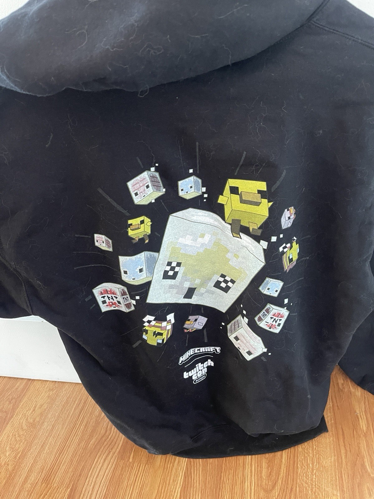 Minecraft TwitchCon Europe/Rotterdam hoodie sulfur cube – exclusive merch Large