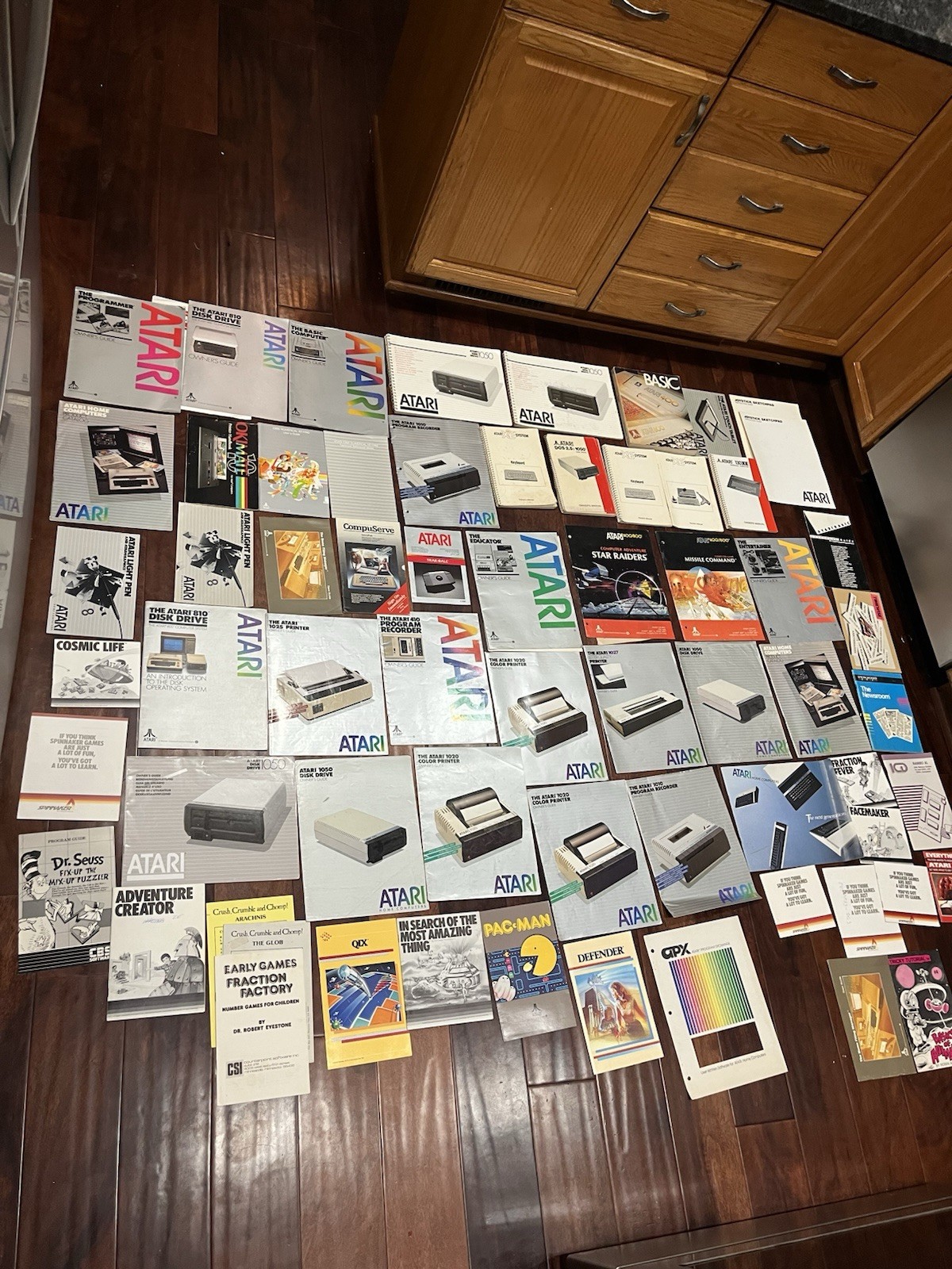 giant atari owners user manuals game manuals & more Lot 62 400/800 1050