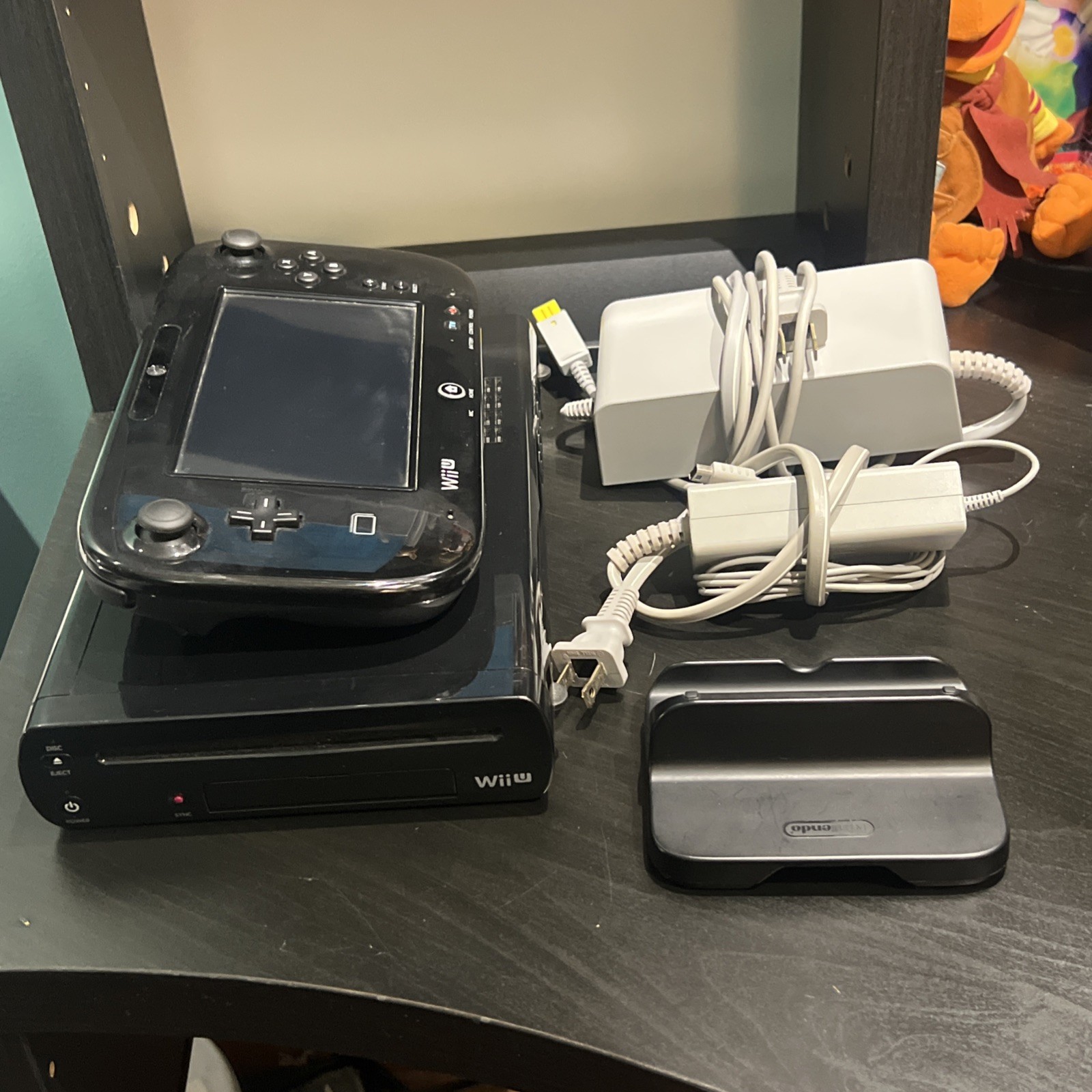 Nintendo Wii U Console System Bundle 32GB Tested Works Video Game Console