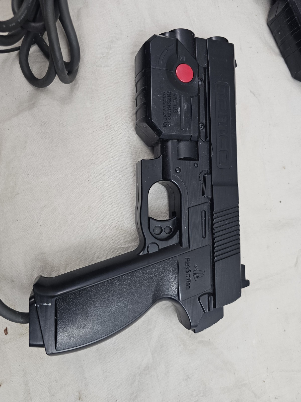 1996 PLAYSTATION PS1 NAMCO BLACK LIGHT GUN