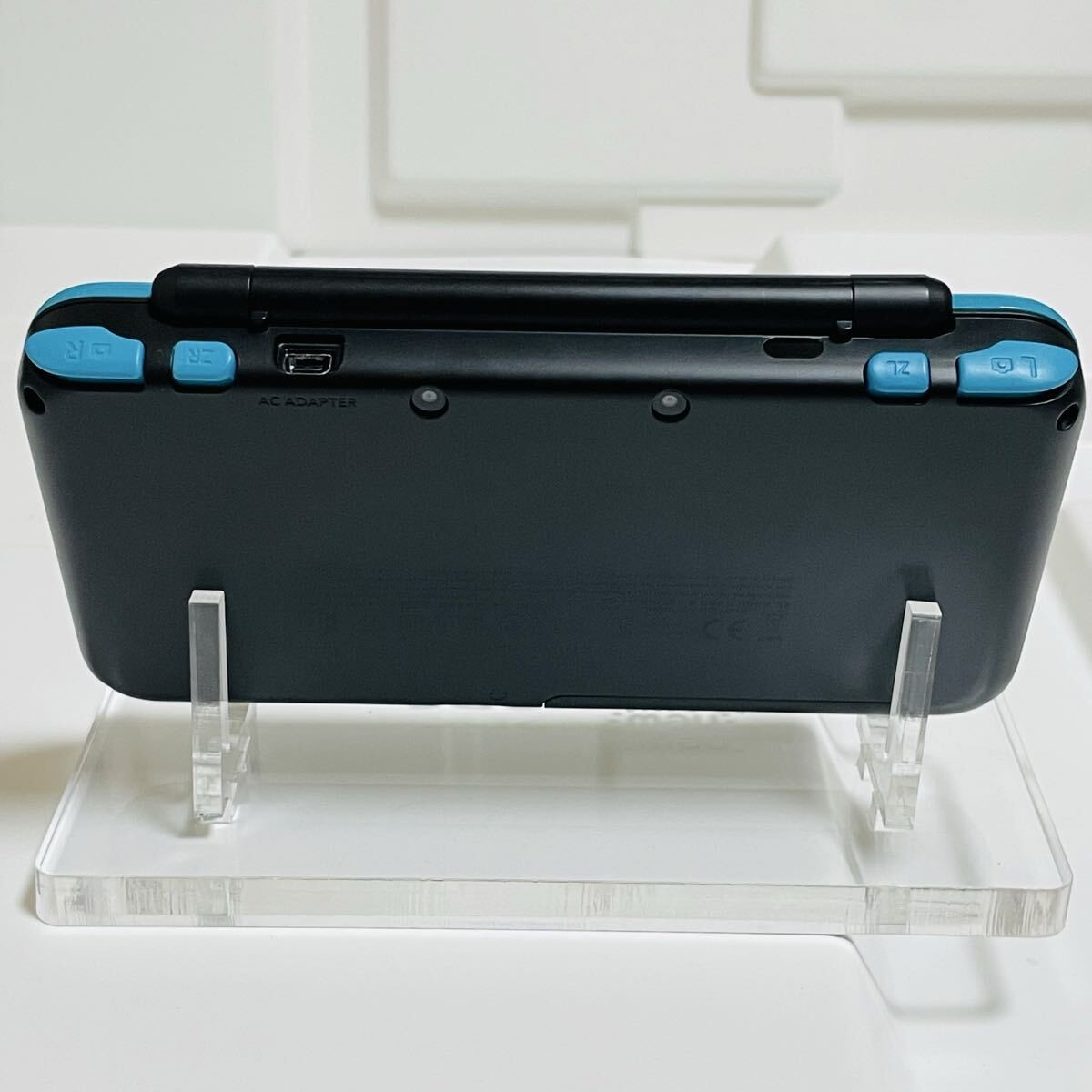 Nintendo Black x Turquoise New Nintendo 2DS LL Console Mint JAPAN