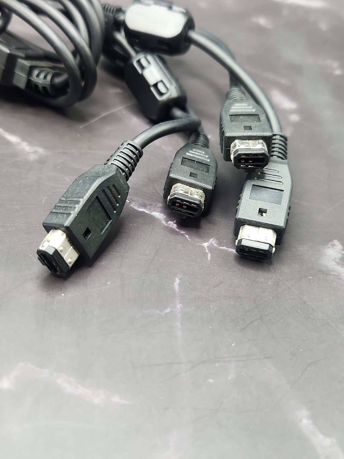 2/4 Player Link Cable for Game Boy Color, Printer & DMG (GBP) – Multiplayer Cord