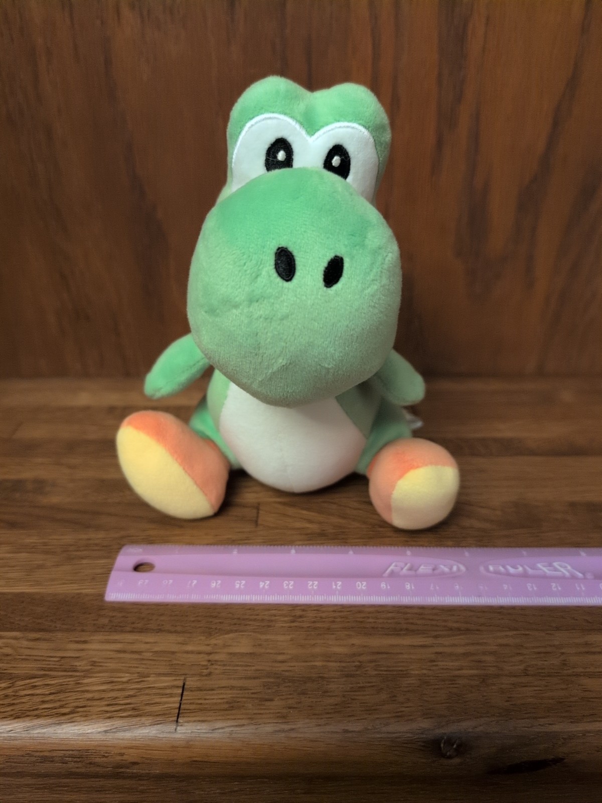 Super Mario Green Yoshi 8″ Plush Collectible Toy Nintendo