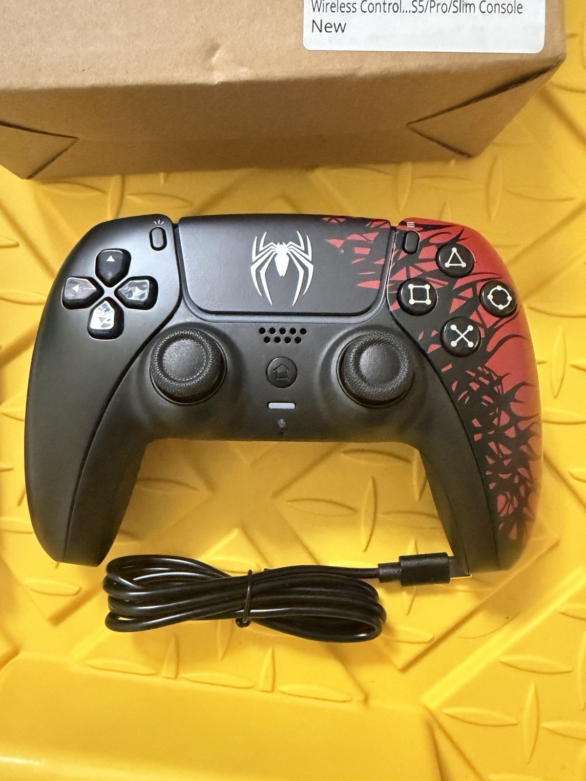 Wireless Ergonomic Spider-Man Controller Black Red PlayStation 5