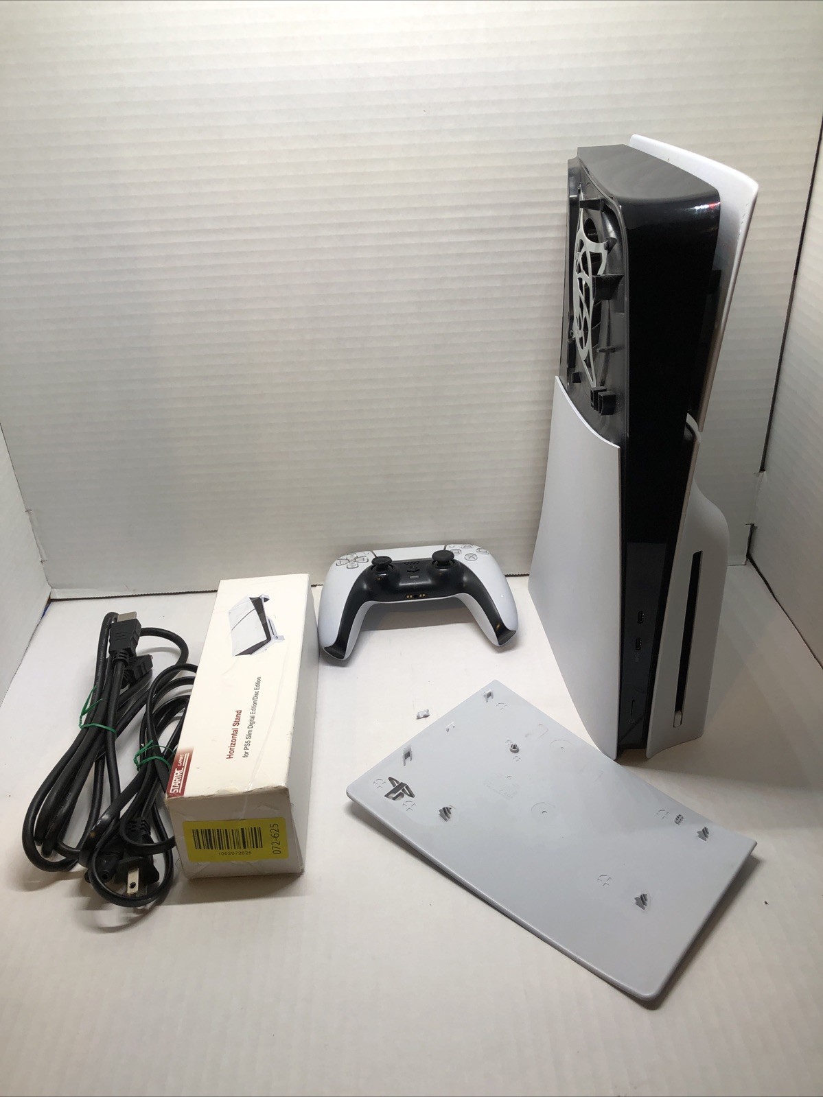 Sony PlayStation 5 Slim Disc Version Console White, 1TB Bundle Works READ DESC