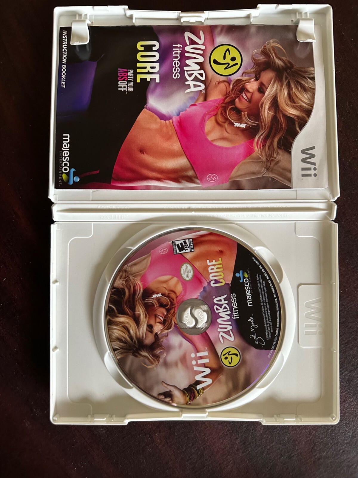 Zumba Fitness Core (Nintendo Wii, 2012)