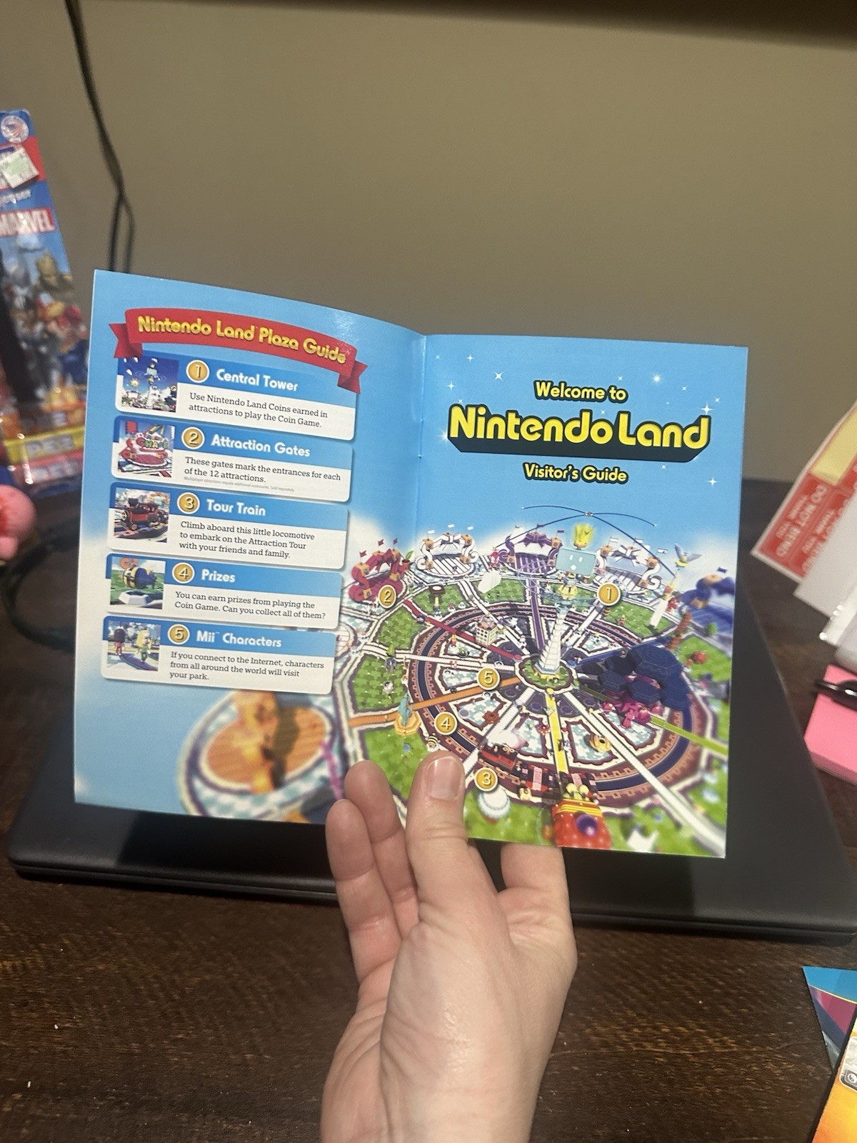 Nintendo WiiU Wii U Manual Only Nintendoland