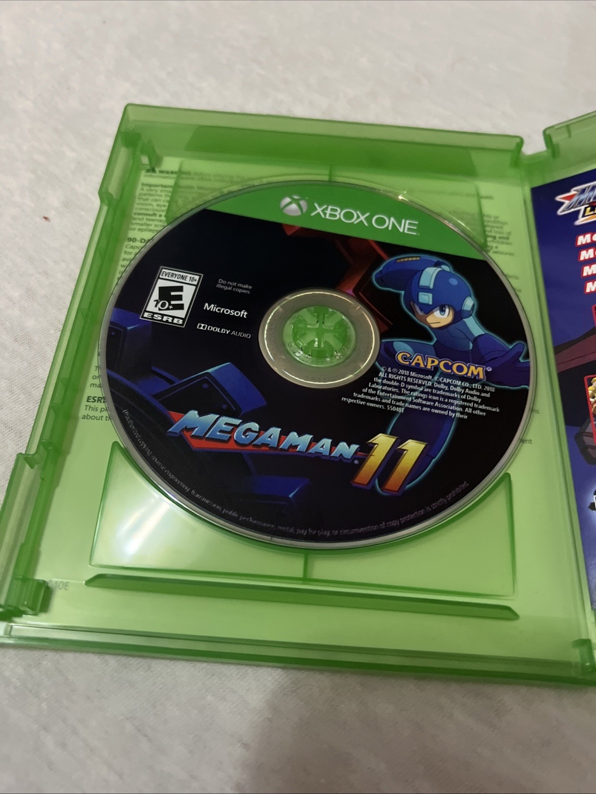 Mega Man 11 Xbox One Complete CIB Fast Shipping Capcom MegaMan XI Mint Disk