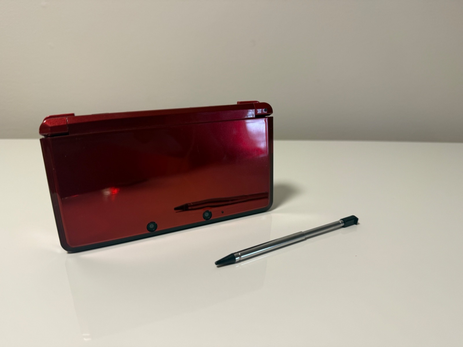 Nintendo 3DS Handheld System – Flame Red *Original Box & Manuals Included*