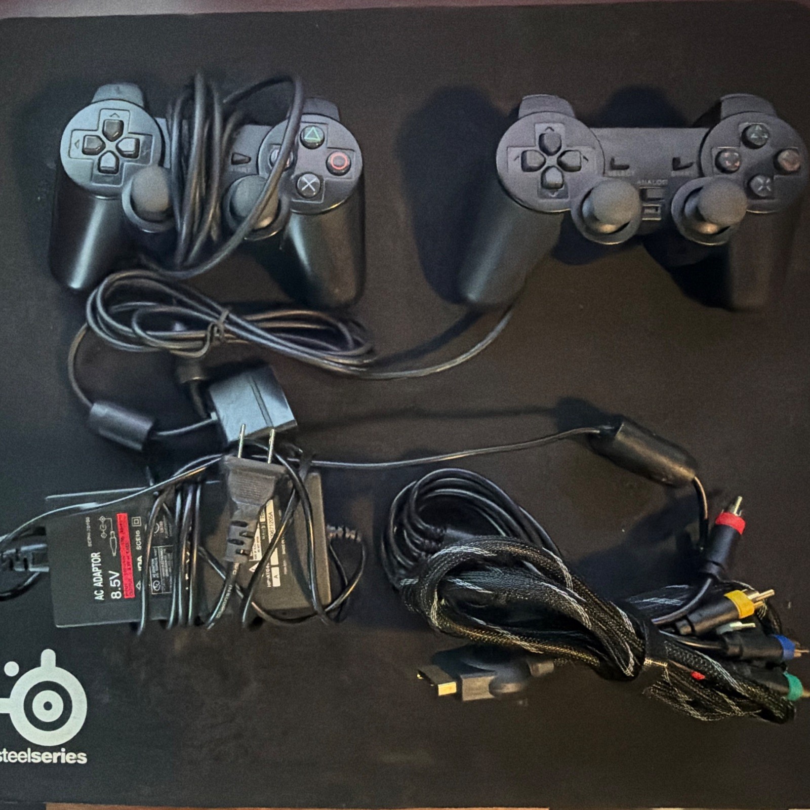 Sony PlayStation 2 Slim SCPH-75001 w/ 2 Controllers, Cables, memory Cards tested