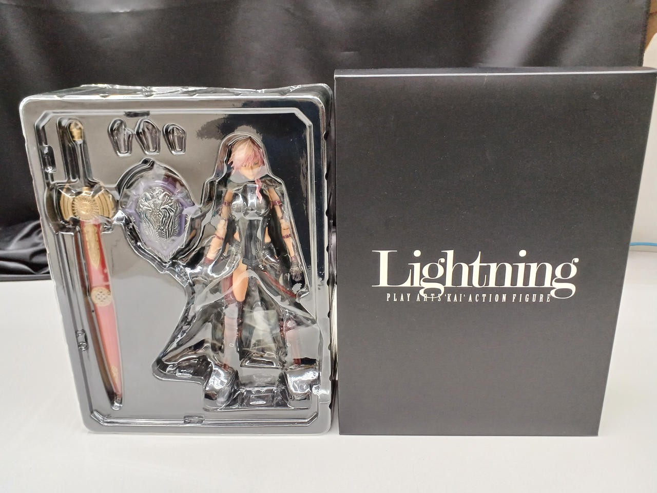 SQUARE ENIX FF13 – LIGHTNING ULTIMATE BOX – PS3 Software