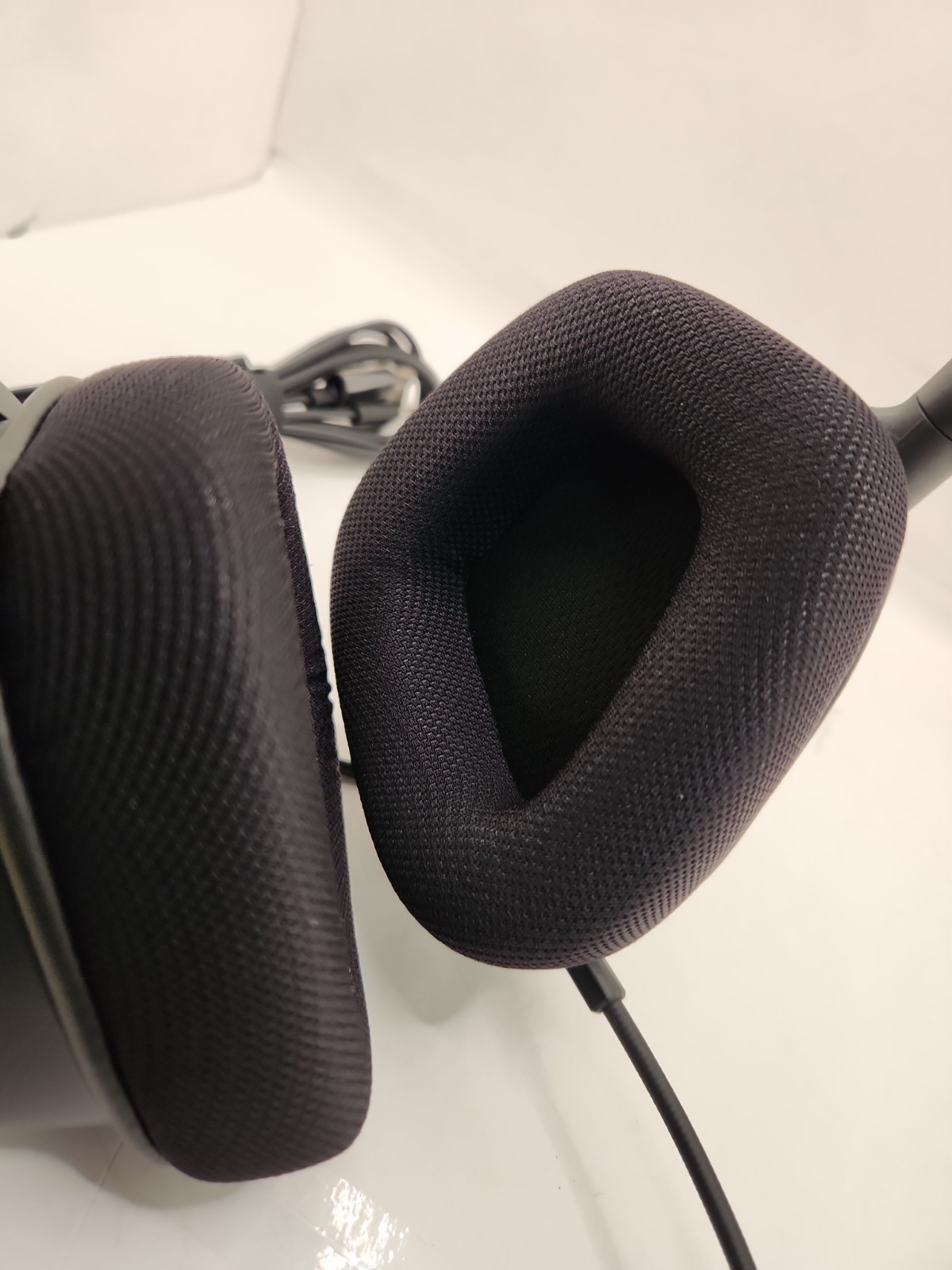 NEW Corsair Void Wireless V2 Gaming Headset. Black (no box)
