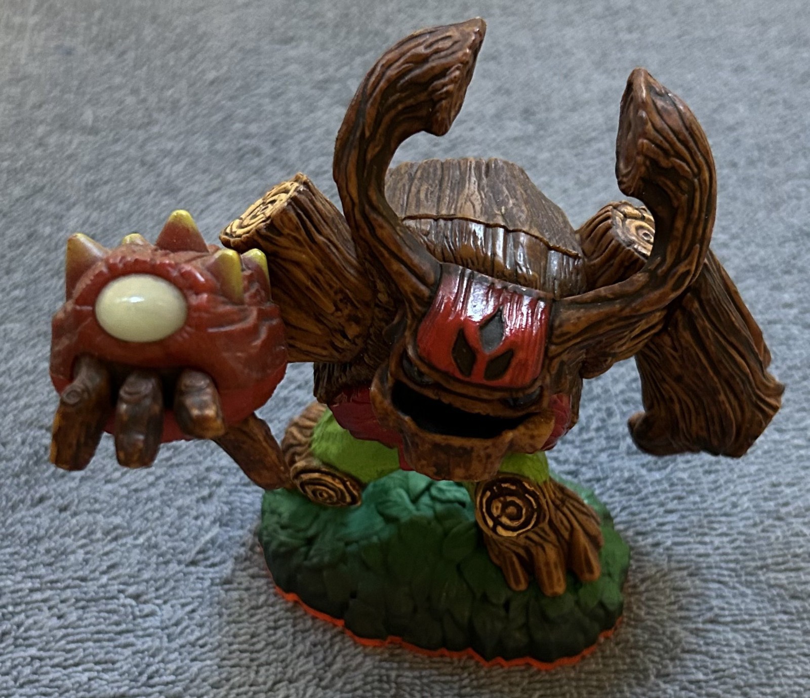 14 Skylanders figures (5 Giants, 9 SWAP Force) – Dune Bug, Bumble Blast – tested