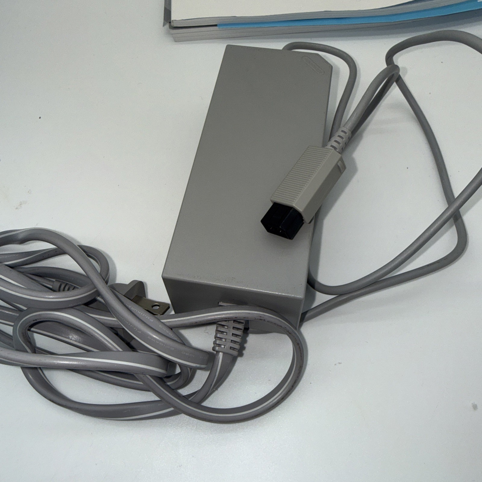 Original Nintendo Wii Console (White, Model RVL-001)