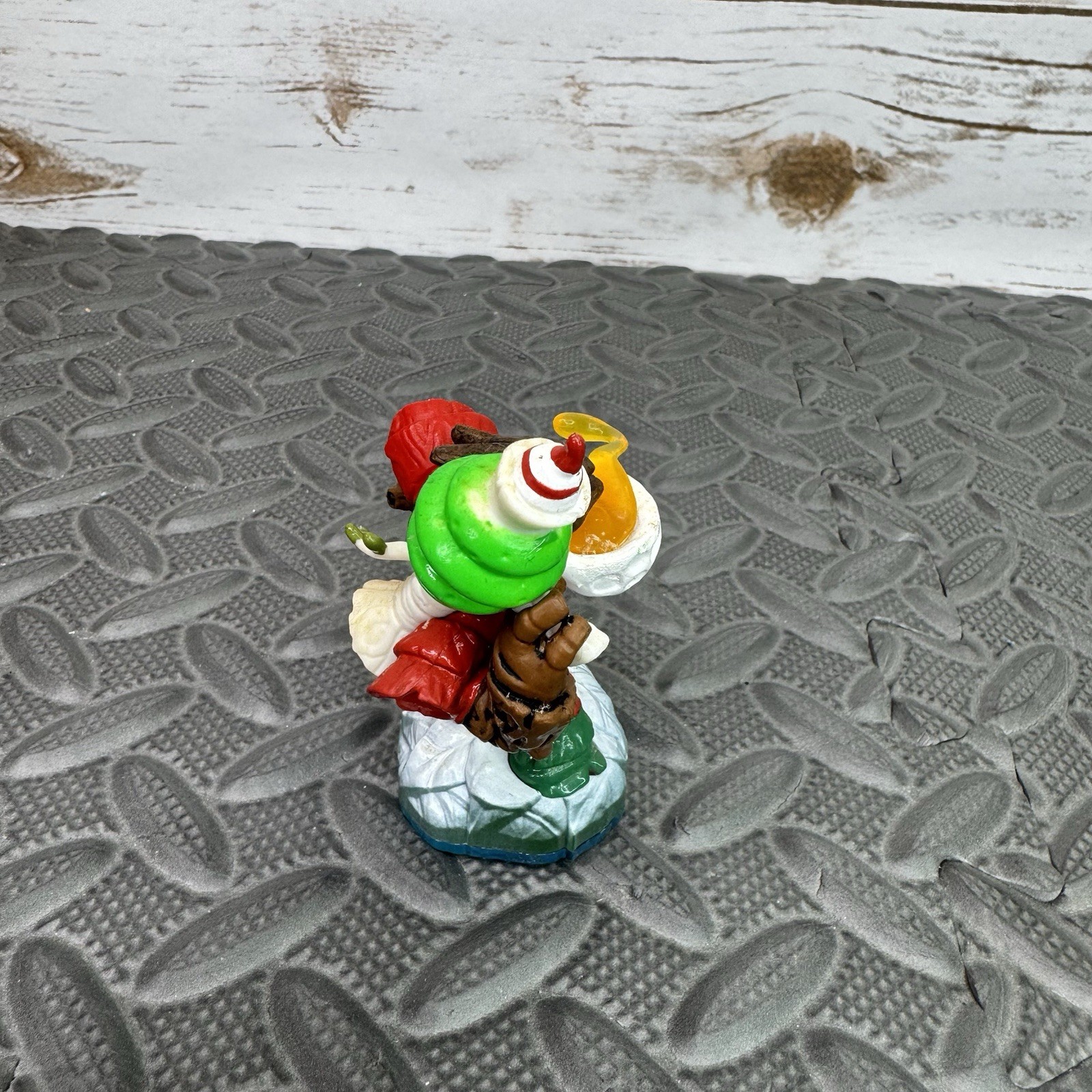 Skylanders Swap Force Jolly Bumble Blast Christmas Variant Figure Activision