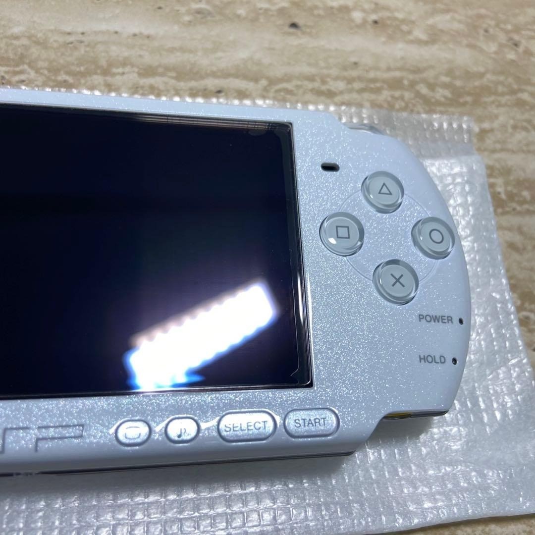 Sony PSP 3000 Pearl White Complete in Box Excellent Condition 7088