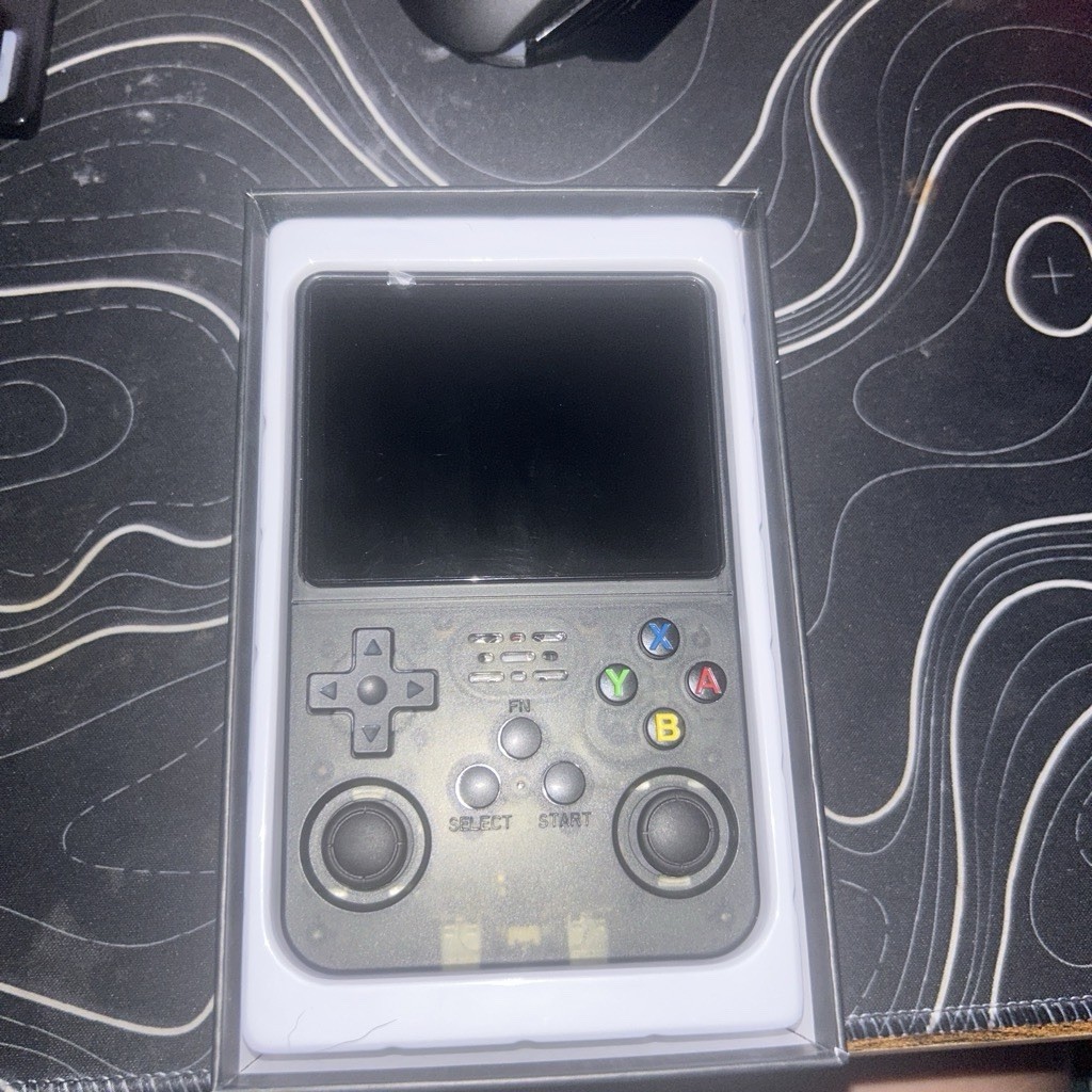 R36S Handheld Game Console 64GB 640×480 Wi-Fi USB-C Gray Nintendo 64