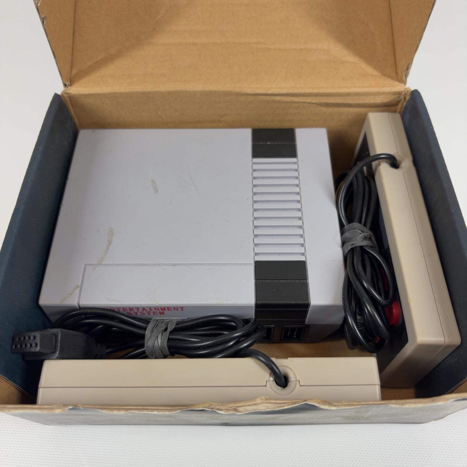 Aftermarket Entertainment System Generic All-In-One Game System